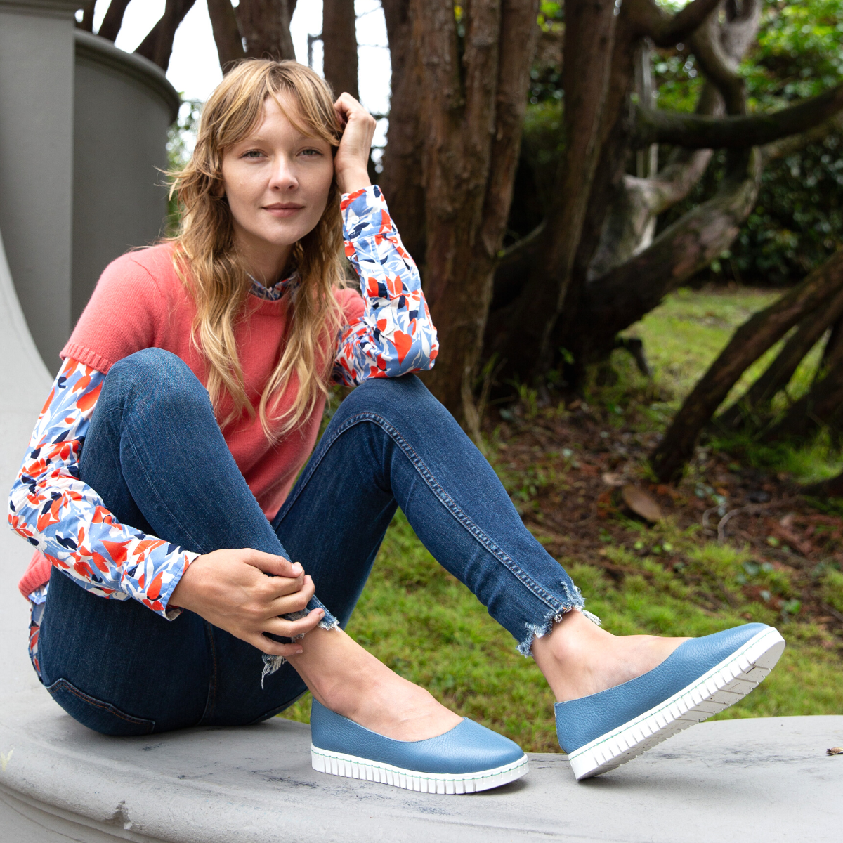 CUSHY Women s denim flat shoes Italian leather